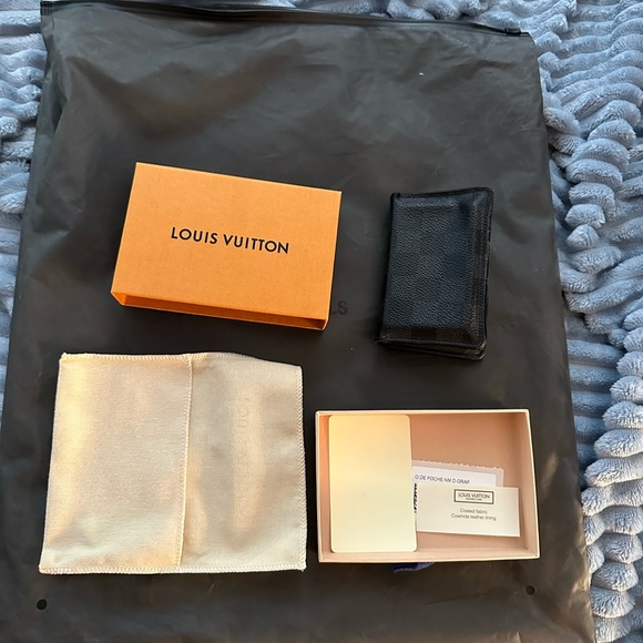 Authentic Used LV Wallet - Picture 7 of 7